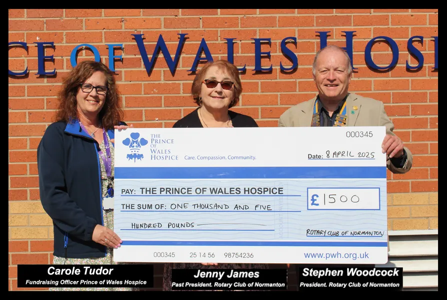 Cheque presentation to the Prince of Wales Hospice